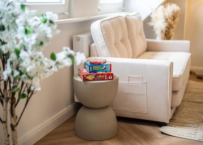 Viertelglanz - Smart-tv, Stilvoll & Citynah Wohnen Lägenhet *